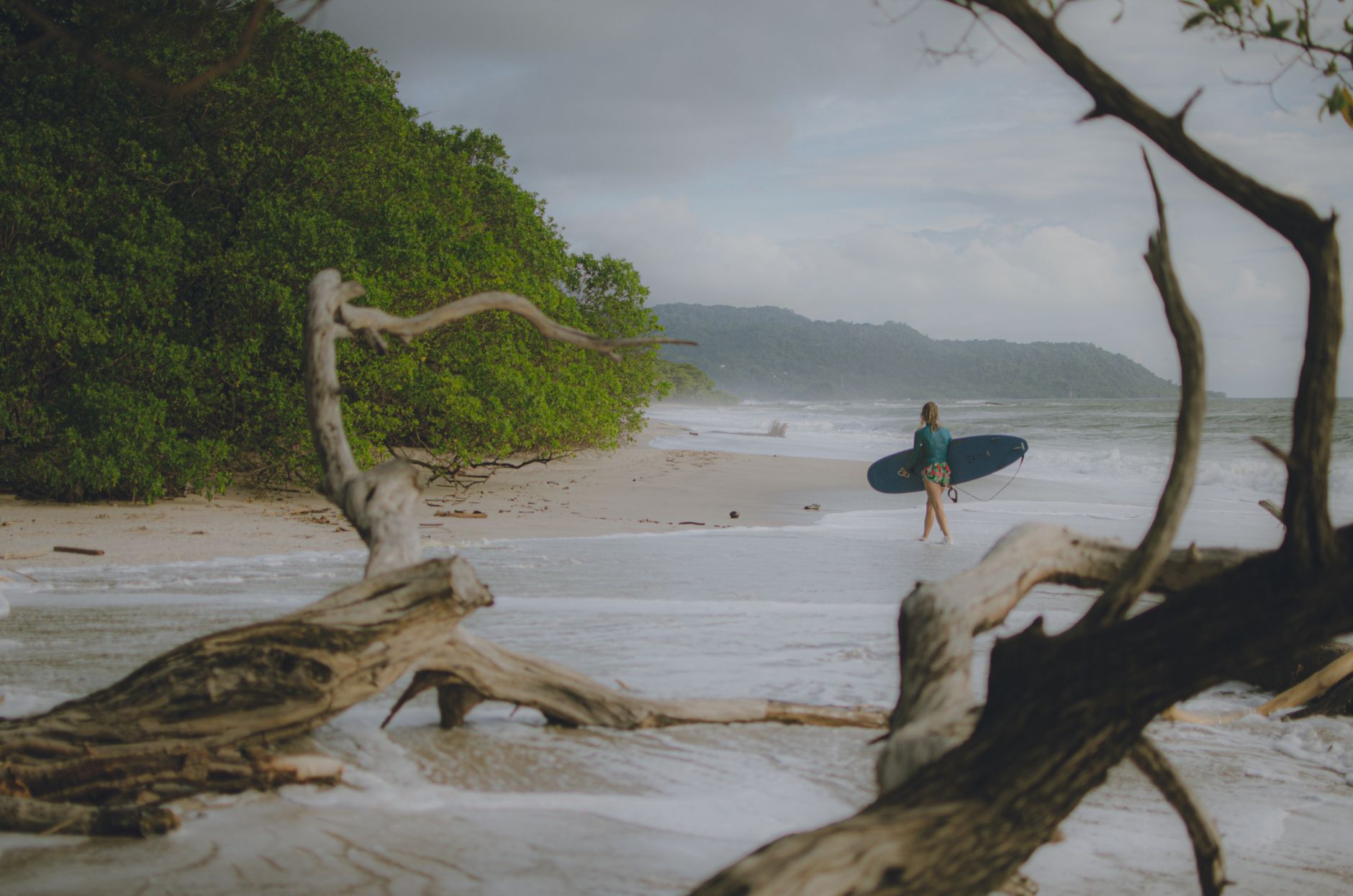 COSTA RICA — GIUNGLA E SURF — esperienza