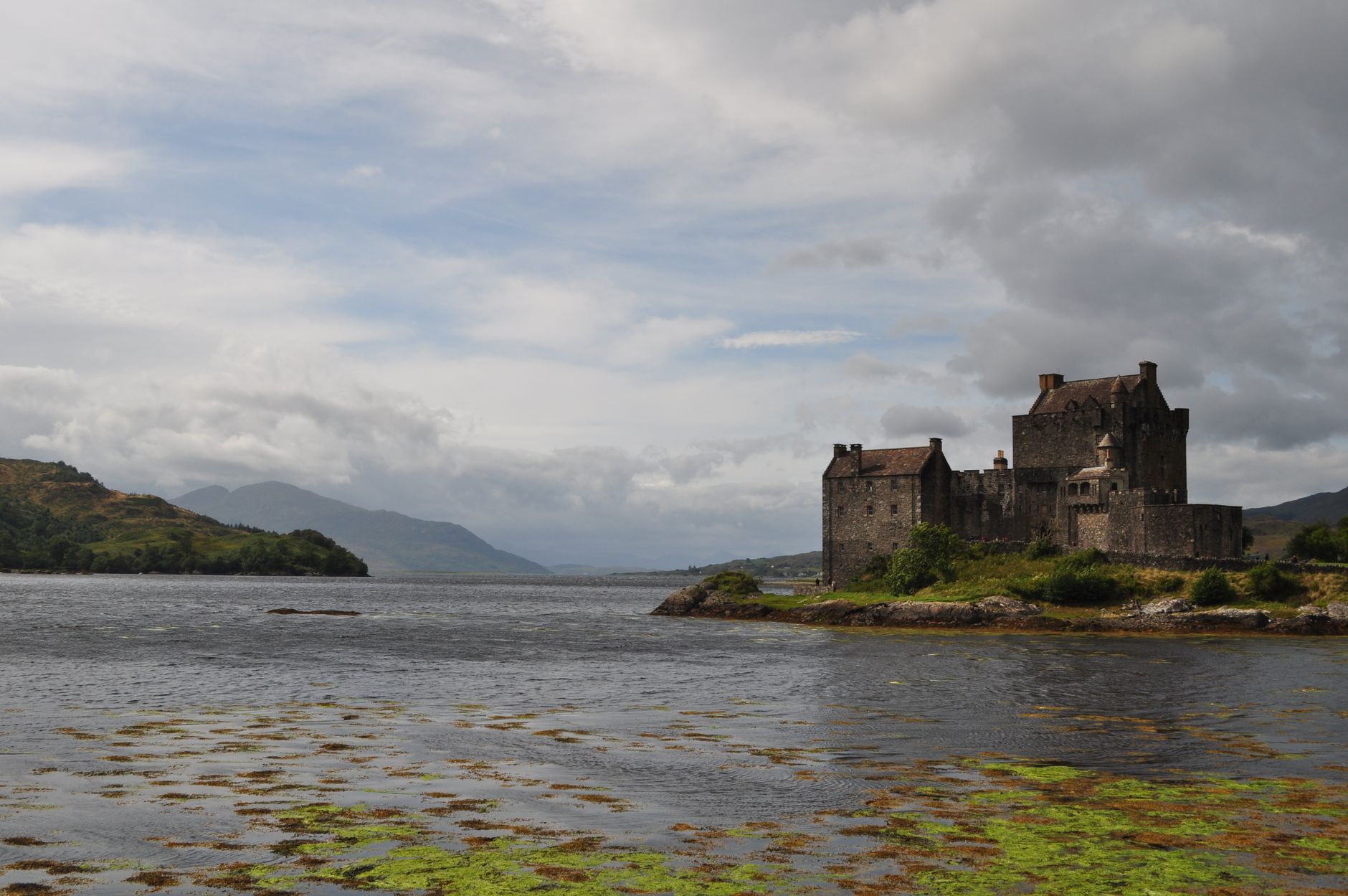 SKOTLAND — HIGHLANDS, SKYE & CASTLES — oplevelse