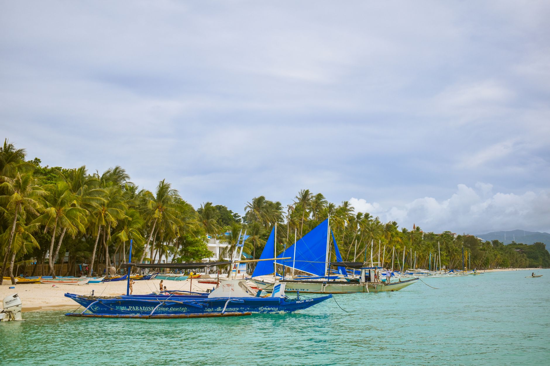 FILIPPINERNE — PALAWAN, SIARGAO & BORACAY — erfaring