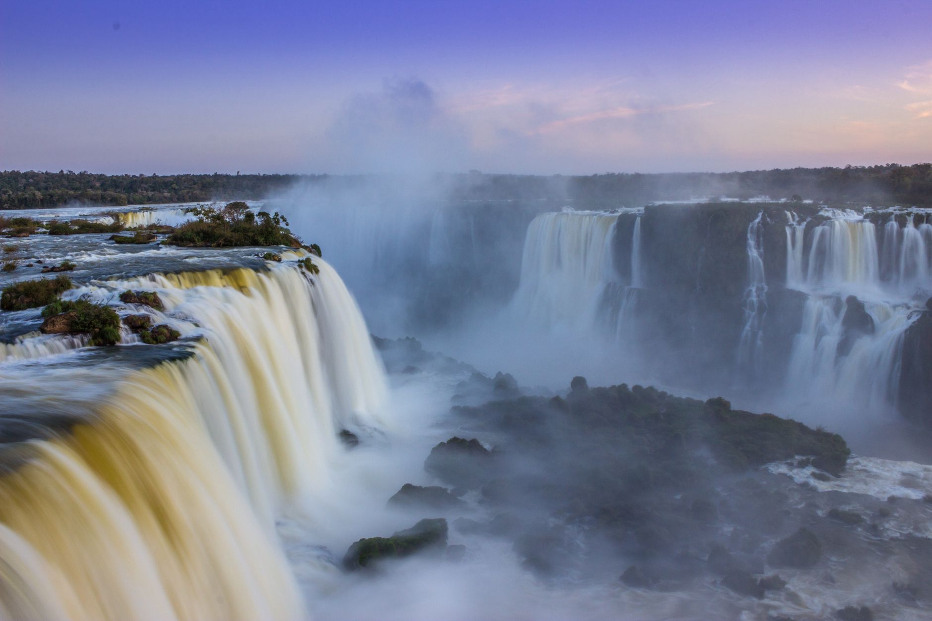 FOZ TRINACIONAL — BRASILIEN, ARGENTINA OG PARAGUAY — erfaring