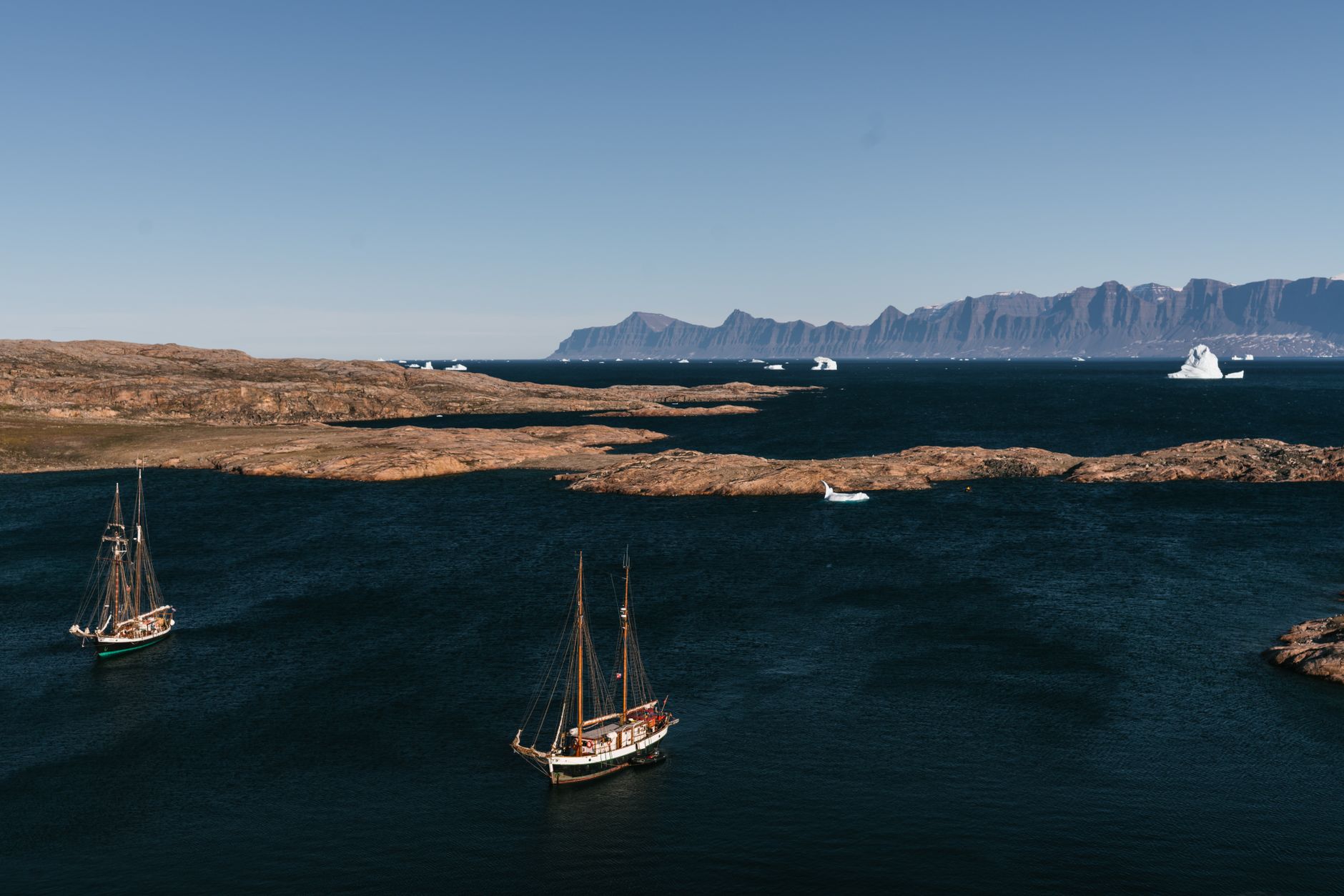Groenlândia — Ilulissat → Disko Bay / comunidades costeiras