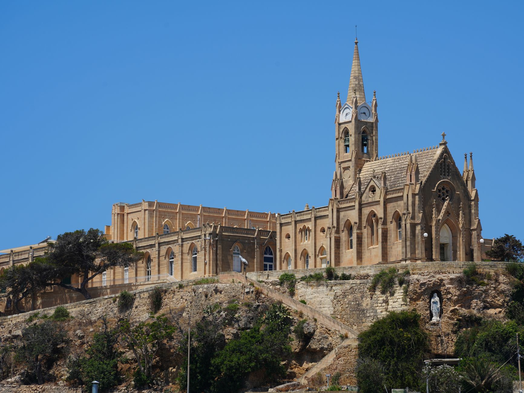 مالطا — Valletta → Gozo