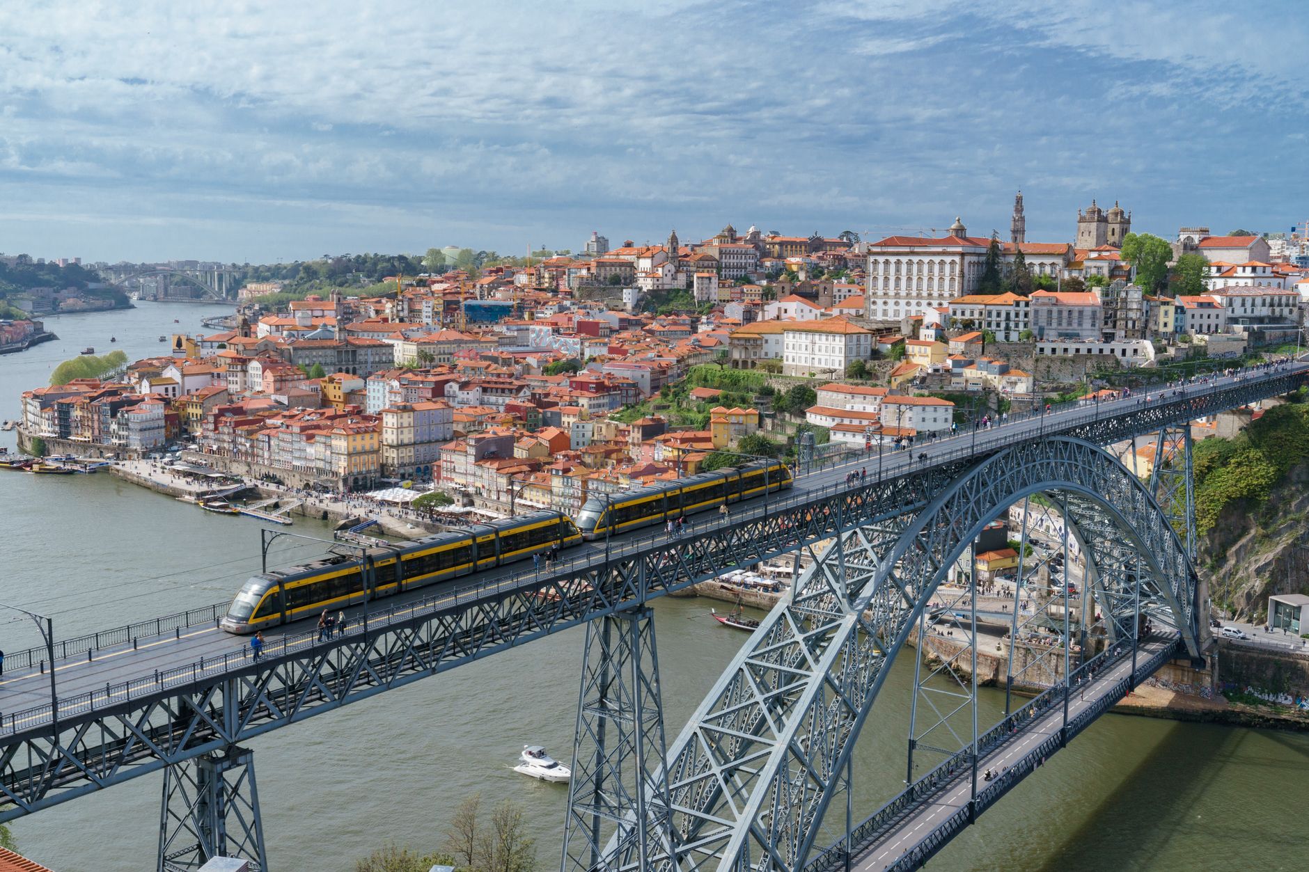 PORTUGAL — PORTO & DOURO — BondTours-oplevelse