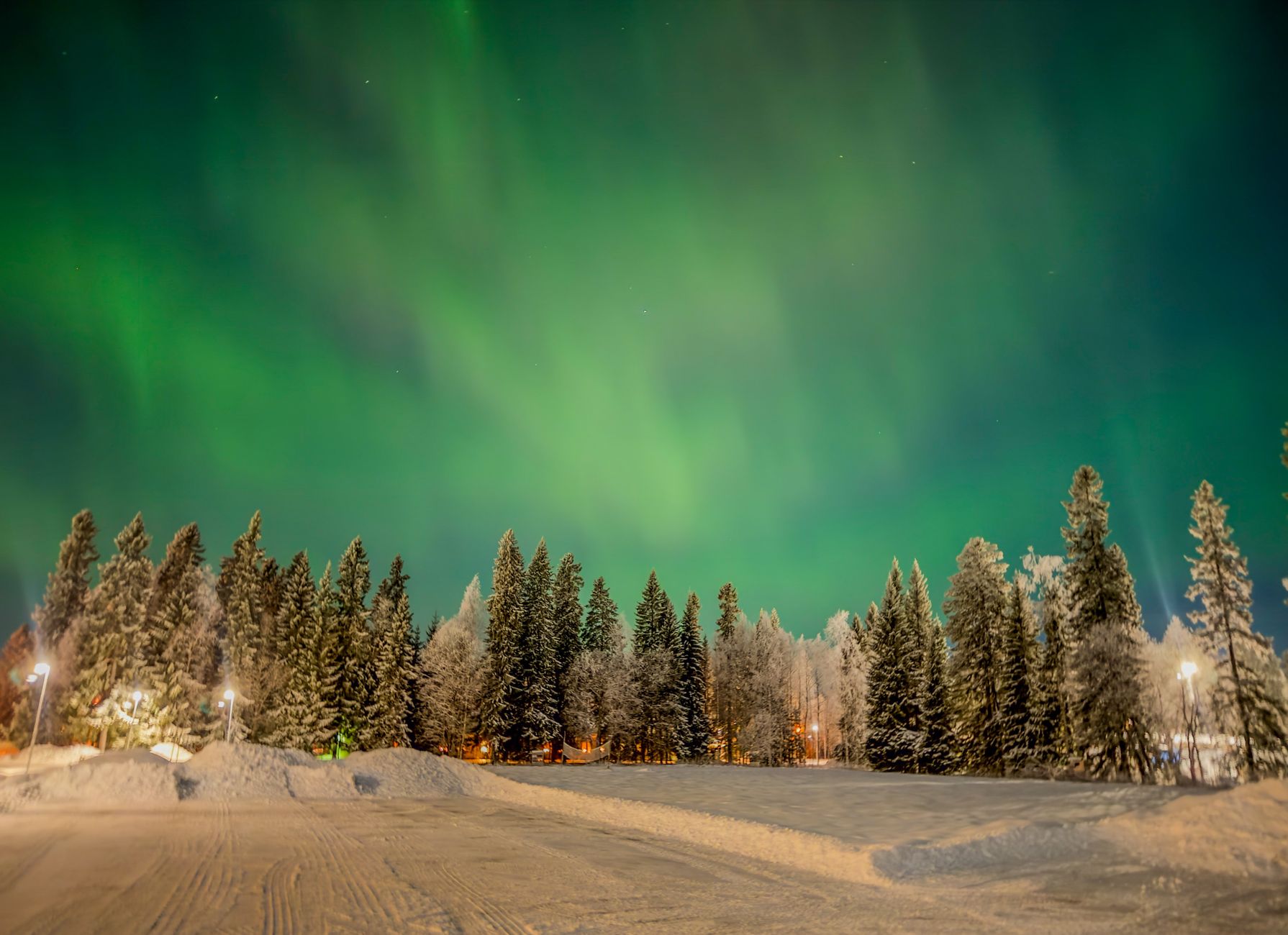 SVERIGE — LAPLAND, IS OG NORDLYS — oplevelse