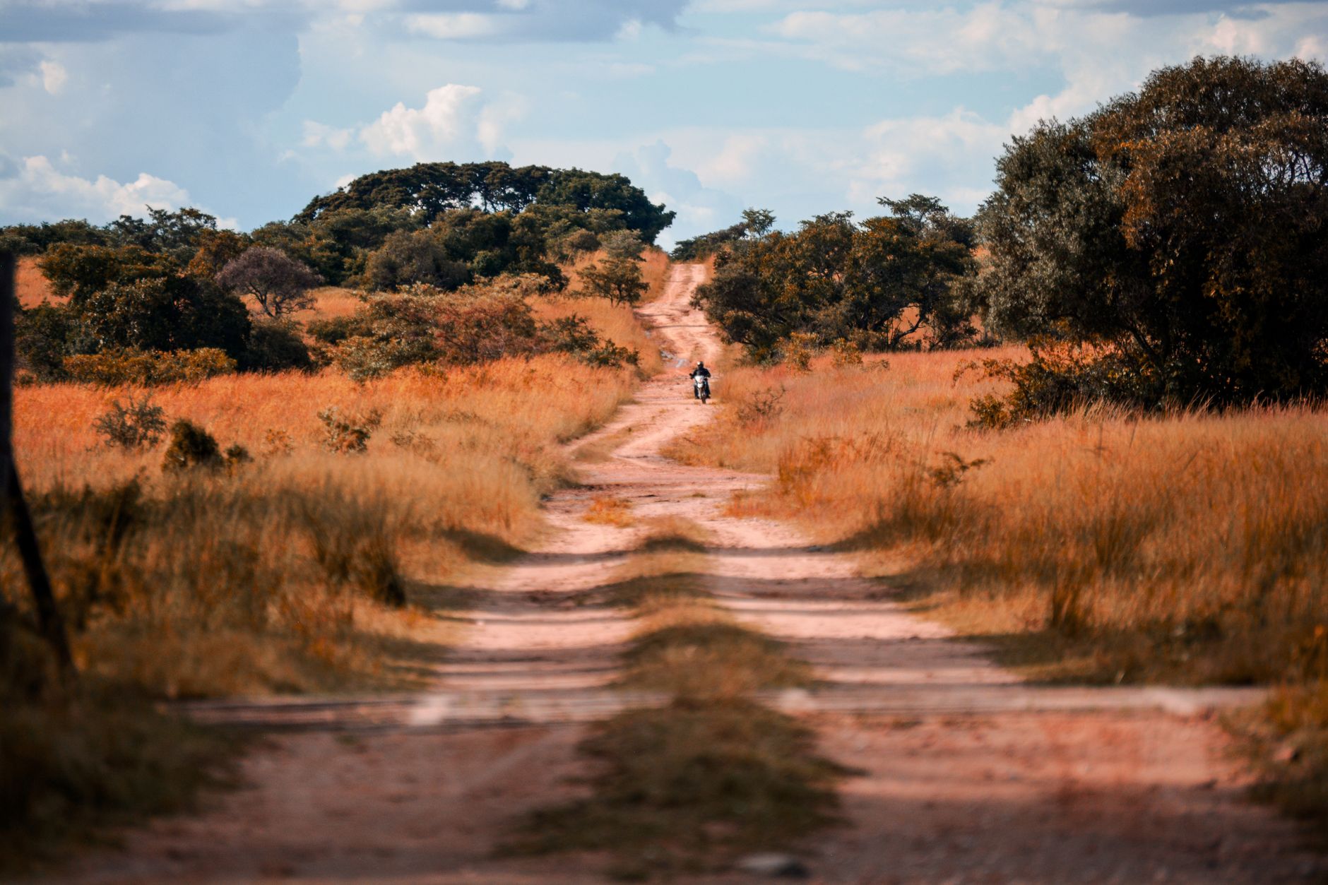 زامبيا — Lusaka → South Luangwa